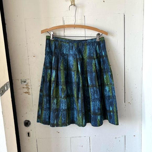 Talbots Petite Watercolor Fit and Flare A-Line Pleated Skirt - Picture 2 of 14